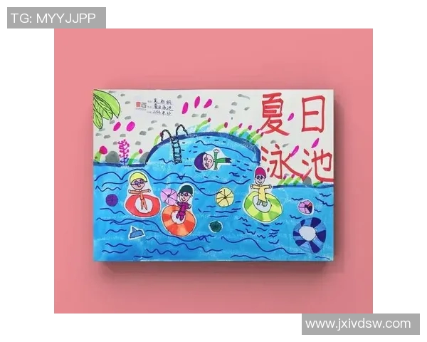 阳光下的清凉世界,室外泳池让你享受夏日无限畅泳乐趣